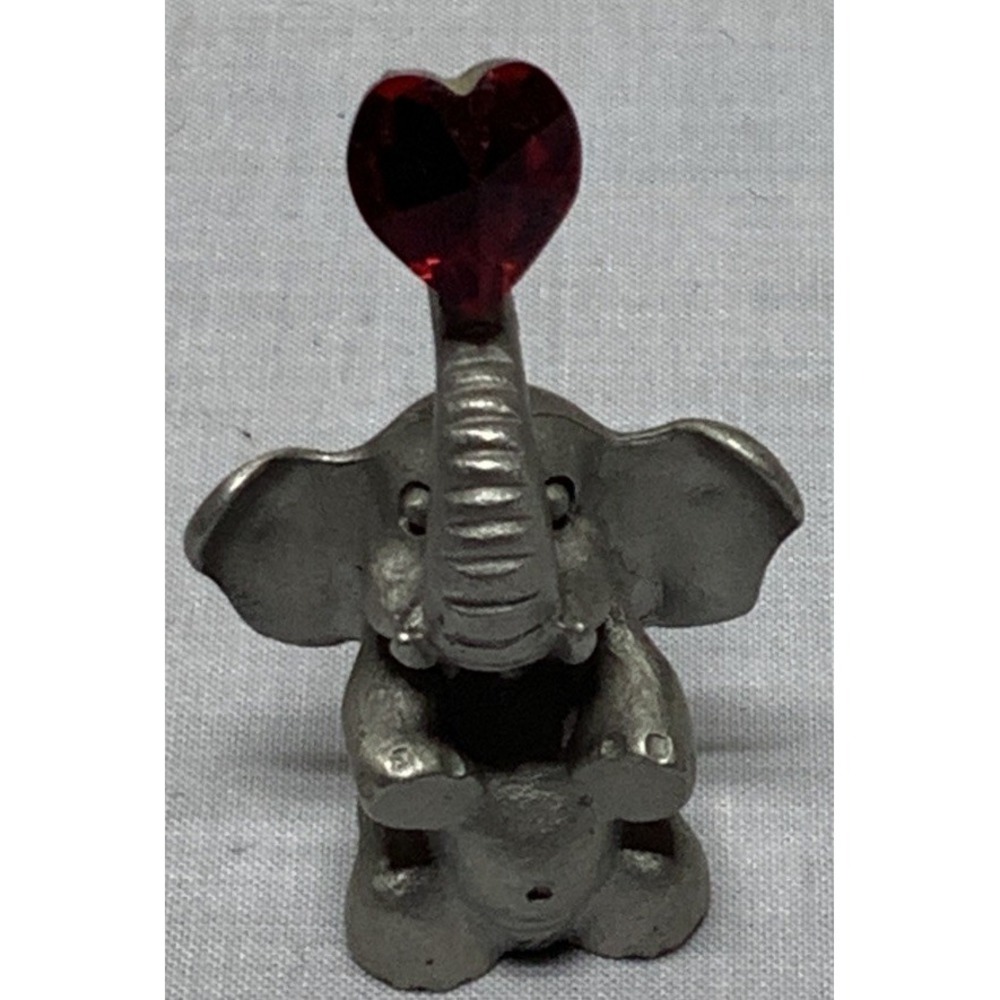 Vintage Spoontiques Miniature Pewter Elephants Red Crystal Heart 1 3/4"